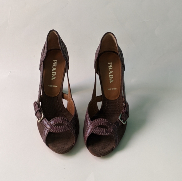 Prada heels with open toe size 7 in EUC - Picture 5 of 5